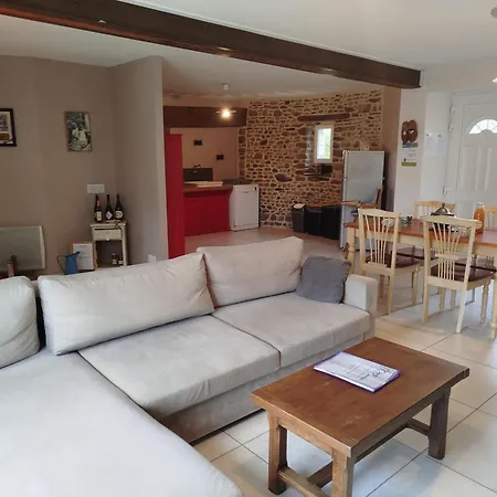 La Ferme D' Emerentine Vakantiehuis Bacilly